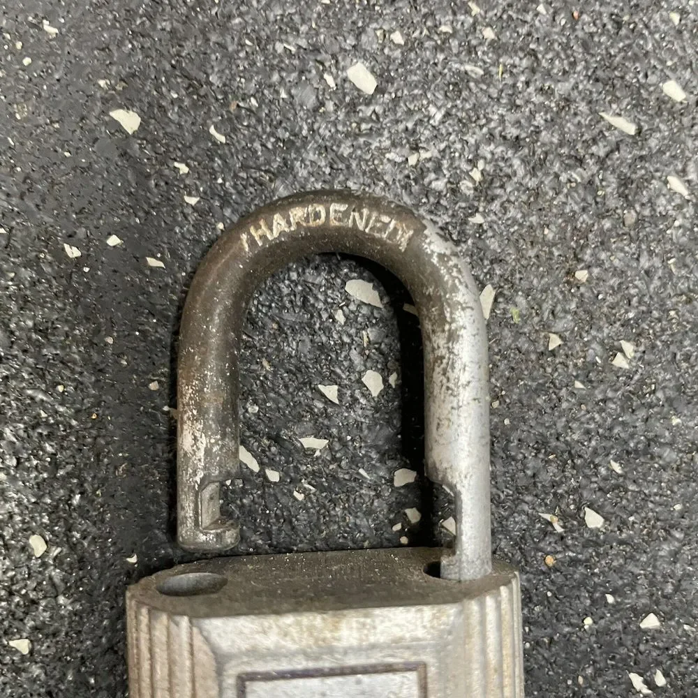 Vintage Yale Padlock With Key Made in USA Hardened Silver Color‎